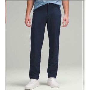 Lululemon ABC Pant Warpstreme Classic Fit Pant True Navy Blue 31 Mens Officecore